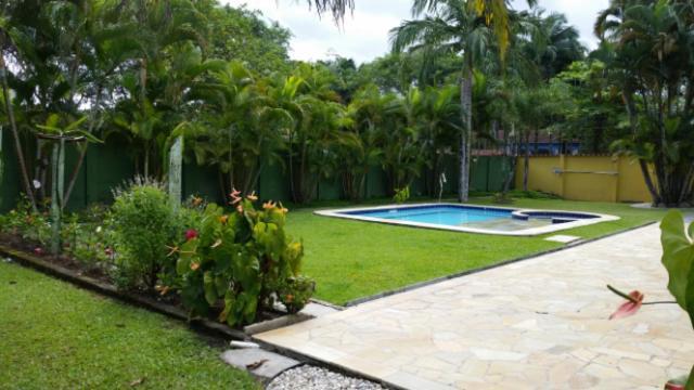 Encantadora Chacara Com Piscina Em Itanhaém Kültér fotó